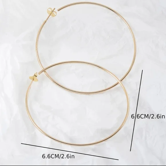Women's Y2K Style Large Hoop Earrings,18K Gold, Light Weight - Picture 5 of 7